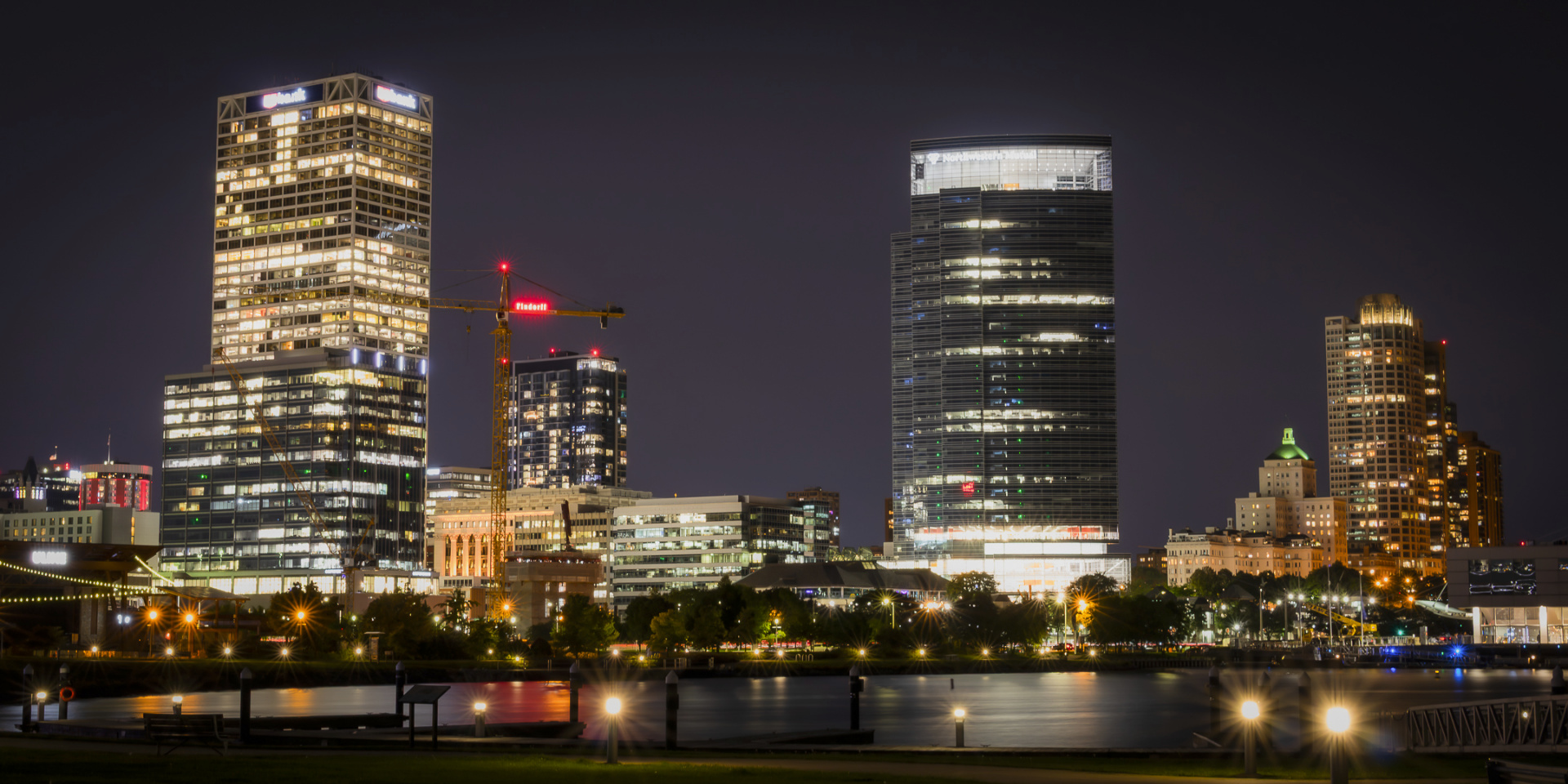 Downtown Milwaukee skyline